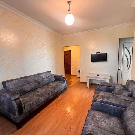 Apartments Nita Batumi Zewnętrze zdjęcie