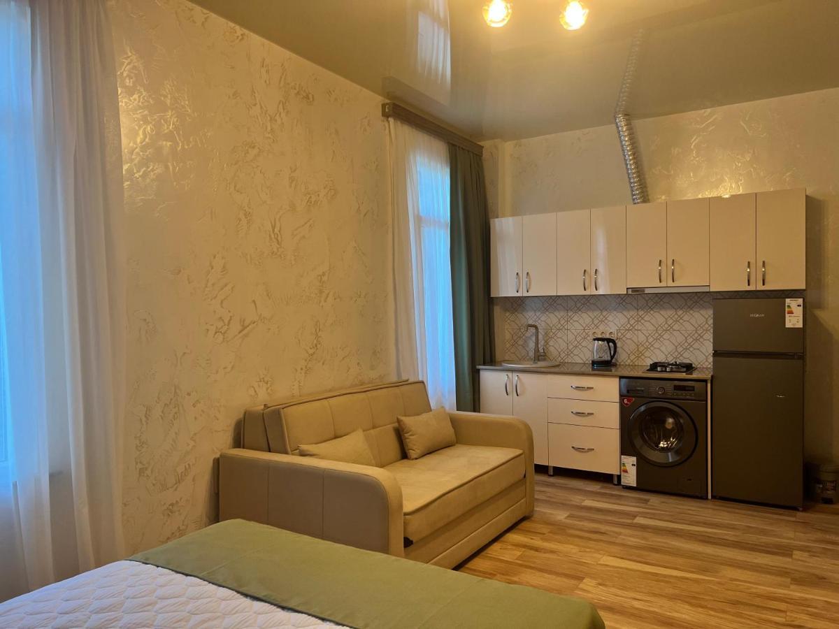 Apartments Nita Batumi Zewnętrze zdjęcie