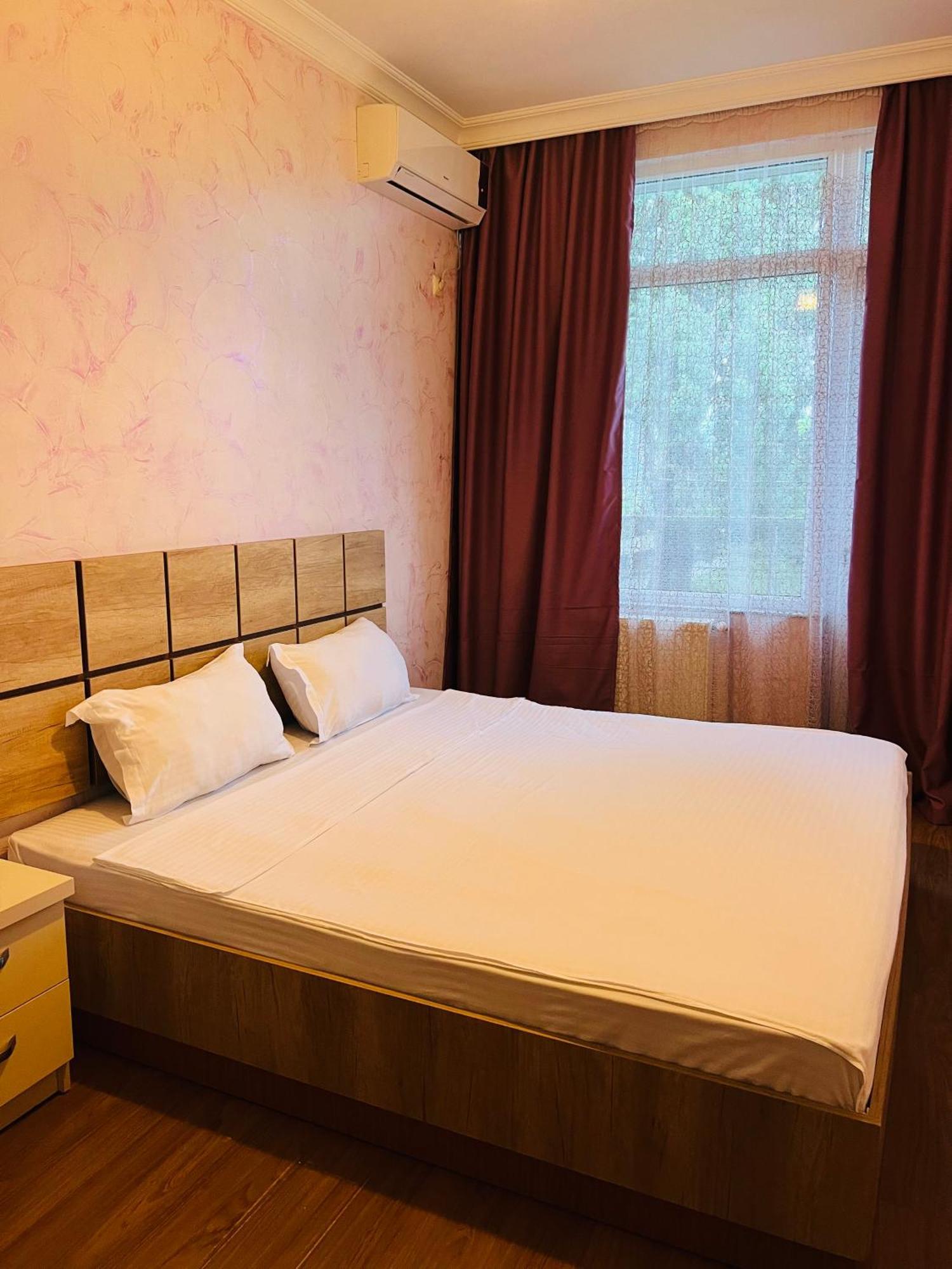 Apartments Nita Batumi Zewnętrze zdjęcie