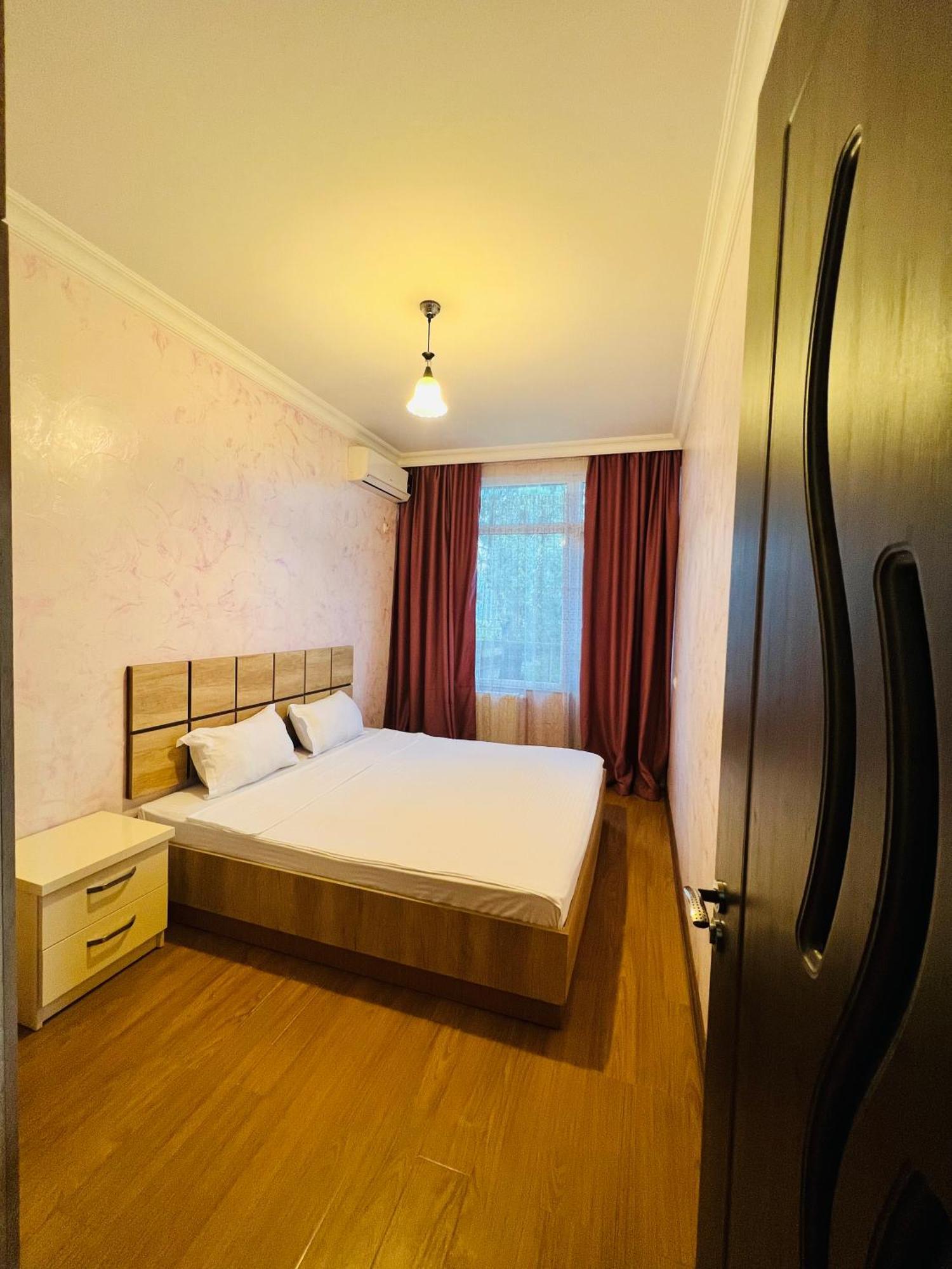 Apartments Nita Batumi Zewnętrze zdjęcie