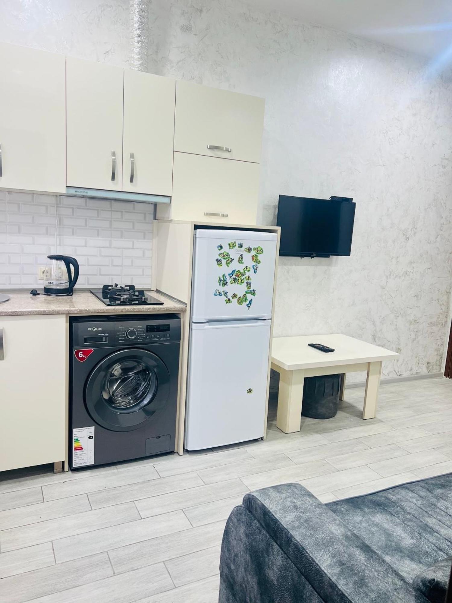 Apartments Nita Batumi Zewnętrze zdjęcie