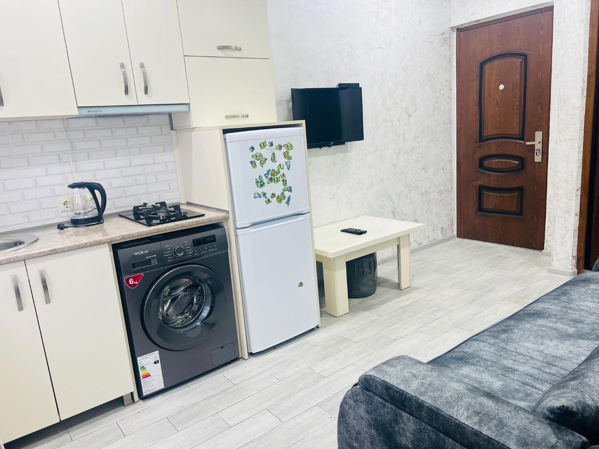 Apartments Nita Batumi Zewnętrze zdjęcie